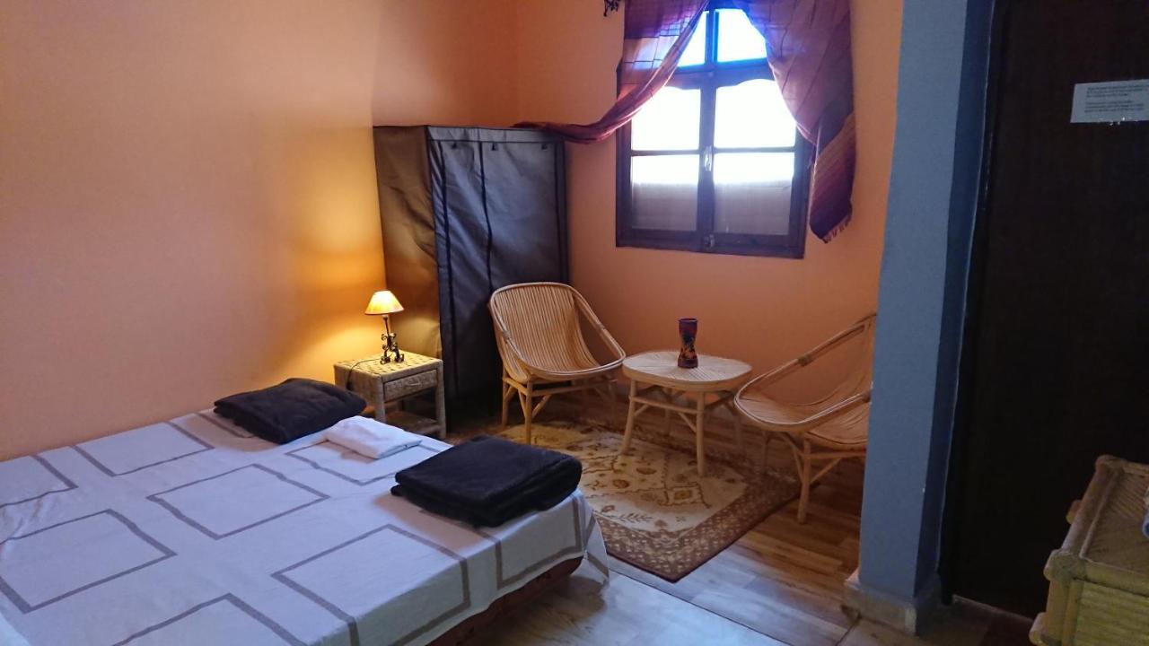 Aziki Hotel Есувейра Екстериор снимка