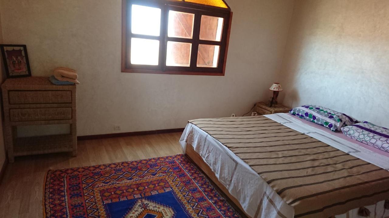 Aziki Hotel Есувейра Екстериор снимка
